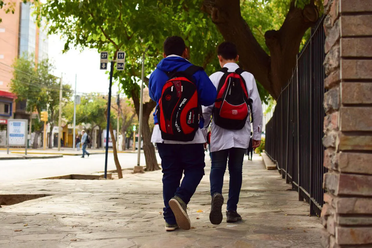 niños escuela san juan