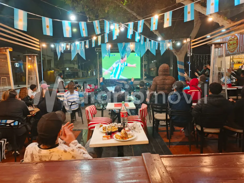 pantalla gastronómicos partido argentina selección 