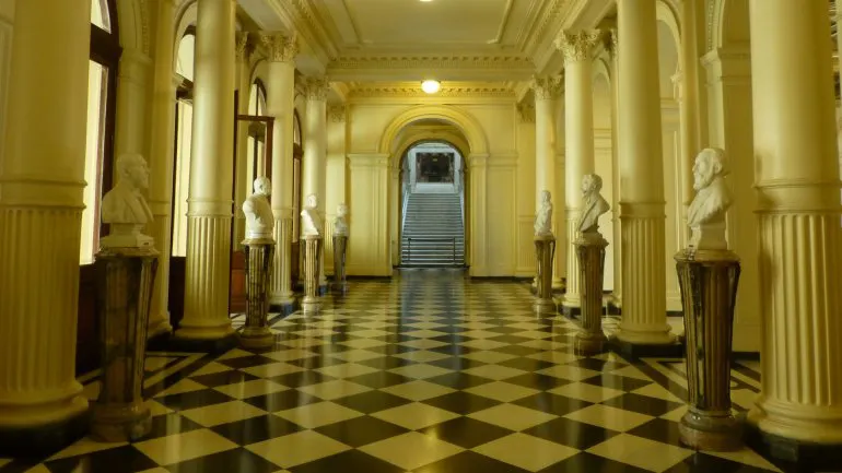 Galería de los Bustos