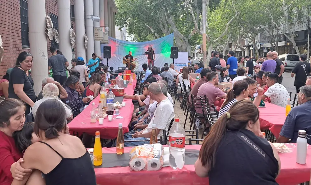 889ddcdf-a04a-4aa7-89db-250c267f784f