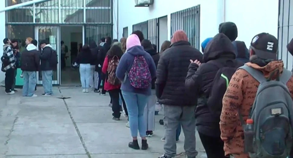 Búsqueda de trabajo empleo desempleo