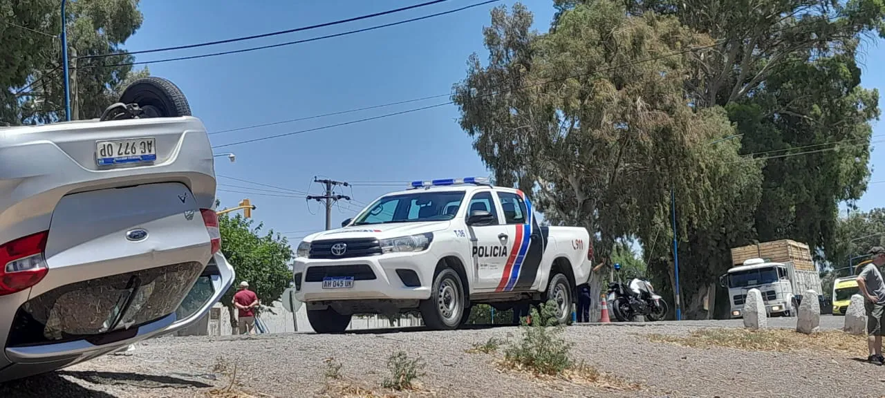 fc06f48c-e854-493a-80d1-e6a5e14f405b