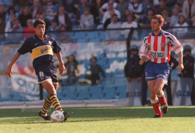 1110_riquelme_debut_g_tw