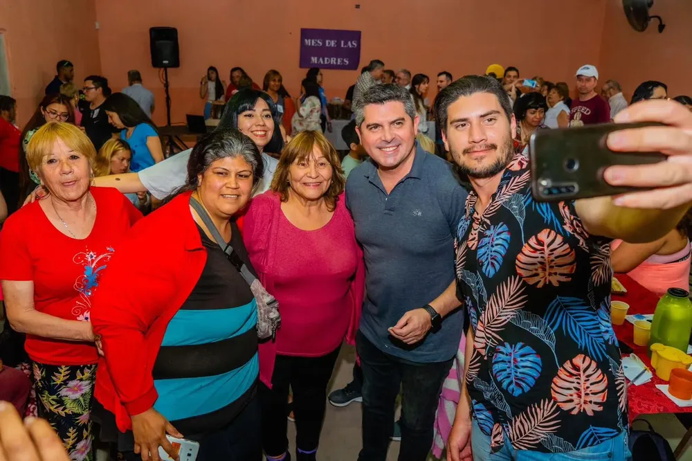 f11f79b8-4b93-4529-996d-679846e14572