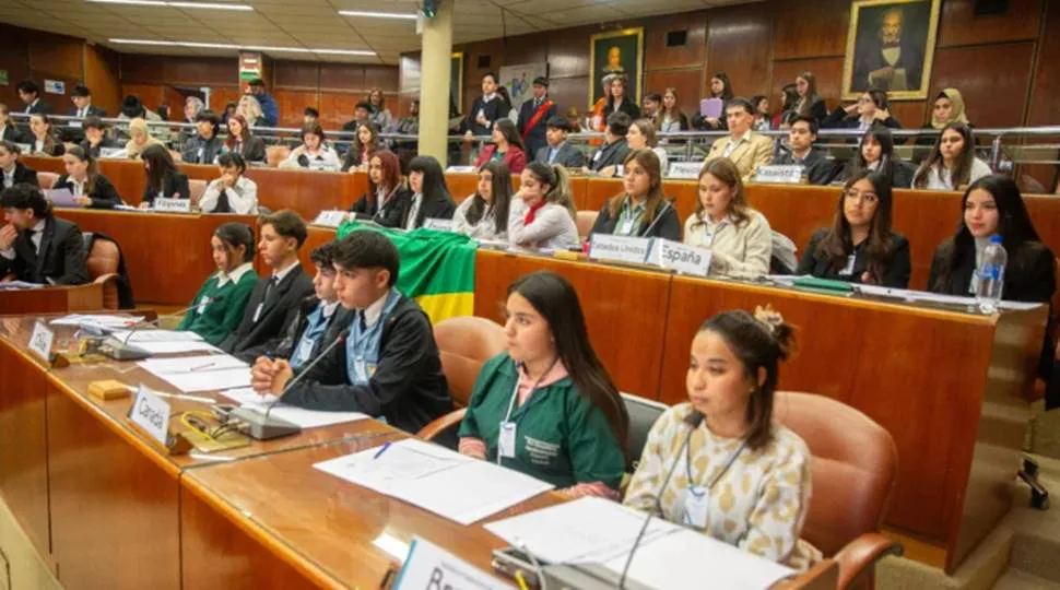 Modelo Naciones Unidas